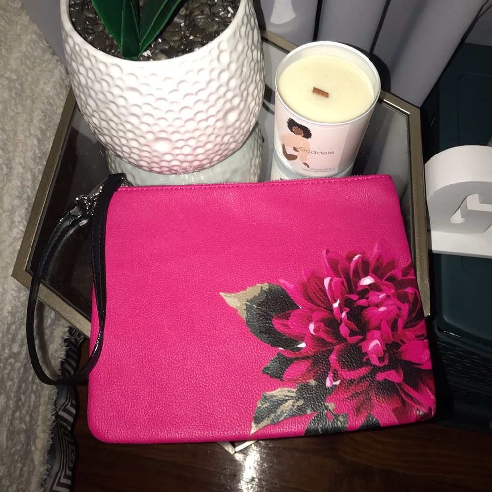 Betray Johnson wristlet